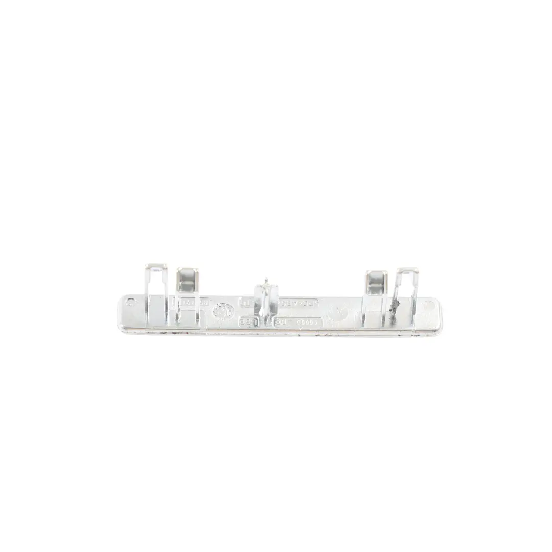 Audi A5 8T Emblemat Schowka Deski Rozdzielczej Quattro Srebrny - SKU 8T0853191B-1 - Numer Części 8T0853191B