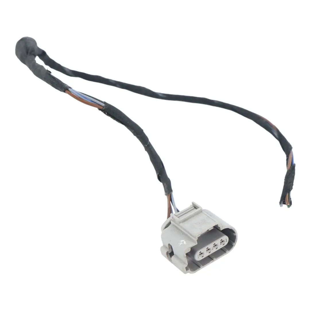 8F 8T Heckleuchte Kabelbaum Stecker Rechts Außen 8T0945096 für Audi A5 S5 mit Teilenummer 8T0945096F Audi A5 S5 8F 8T Heckleuchte Kabelbaum Stecker Rechts Außen 8T0945096 - SKU 8T0945096F-2 - Teilenummer 8T0945096F