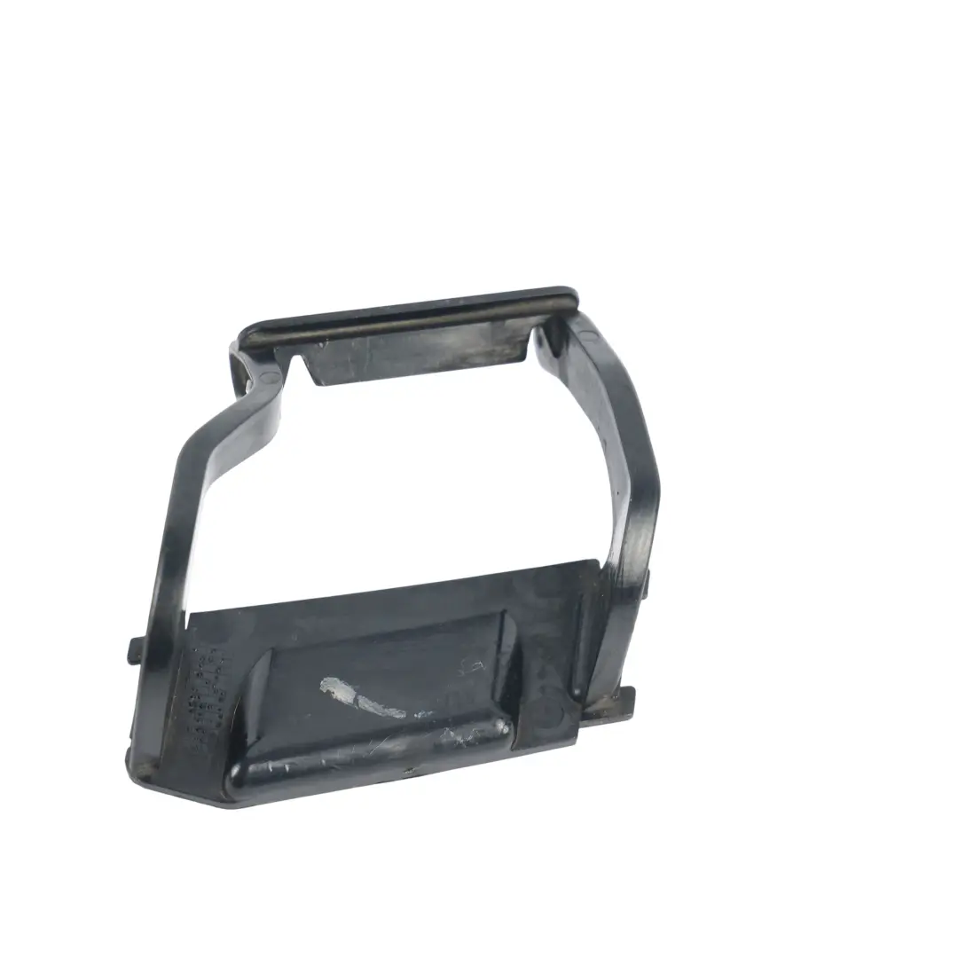 Support Trappe Buse Lave-Phare Droit Noir pour Audi A5 8T à propos du numéro de pièce 8T0955636 Audi A5 8T Support Trappe Buse Lave-Phare Droit Noir - SKU 8T0955636 - Numéro de pièce 8T0955636
