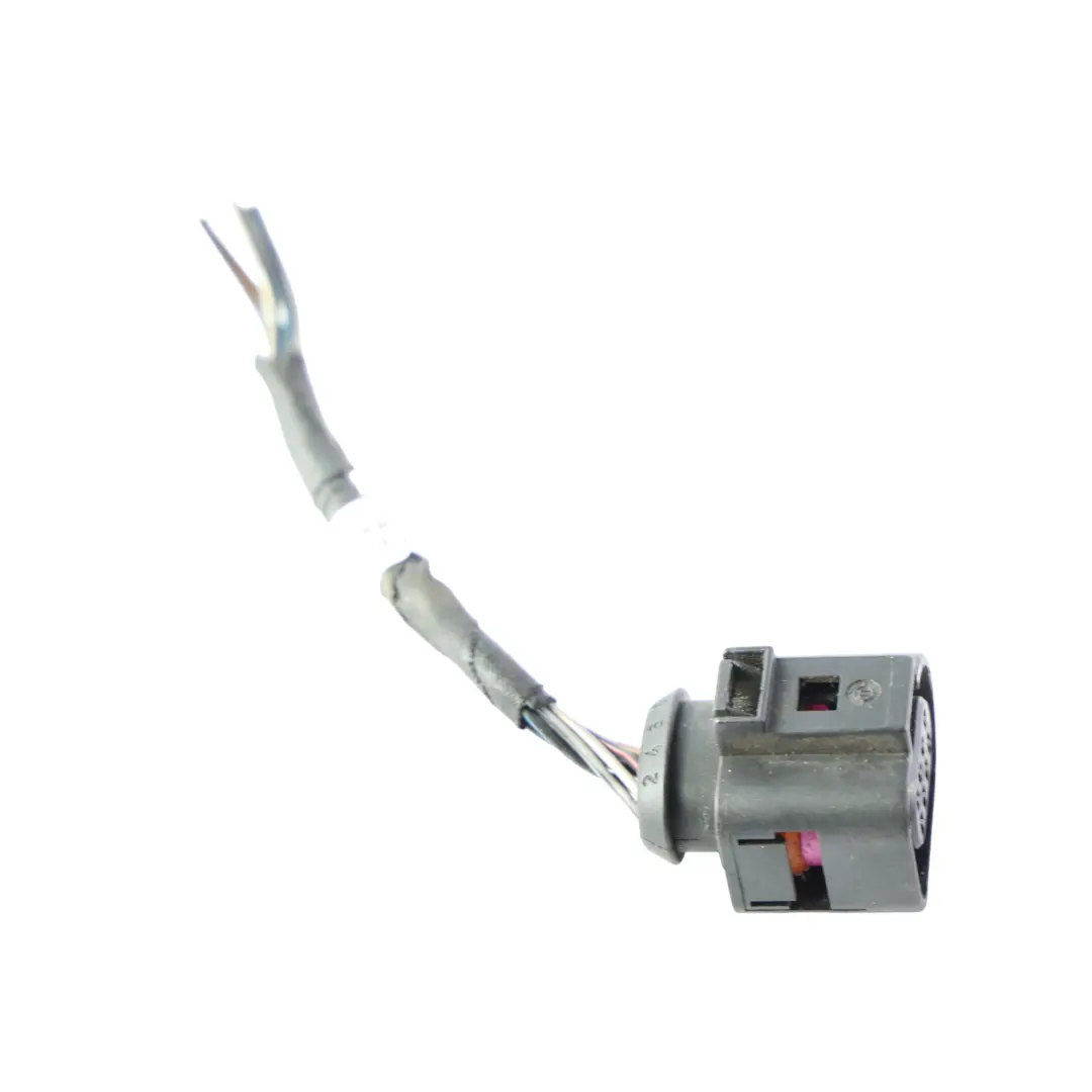 Prise Câblage Feu Arrière Gauche pour Audi A5 8T à propos du numéro de pièce 8T8945095D Audi A5 8T Prise Câblage Feu Arrière Gauche - SKU 8T8945095D-2 - Numéro de pièce 8T8945095D