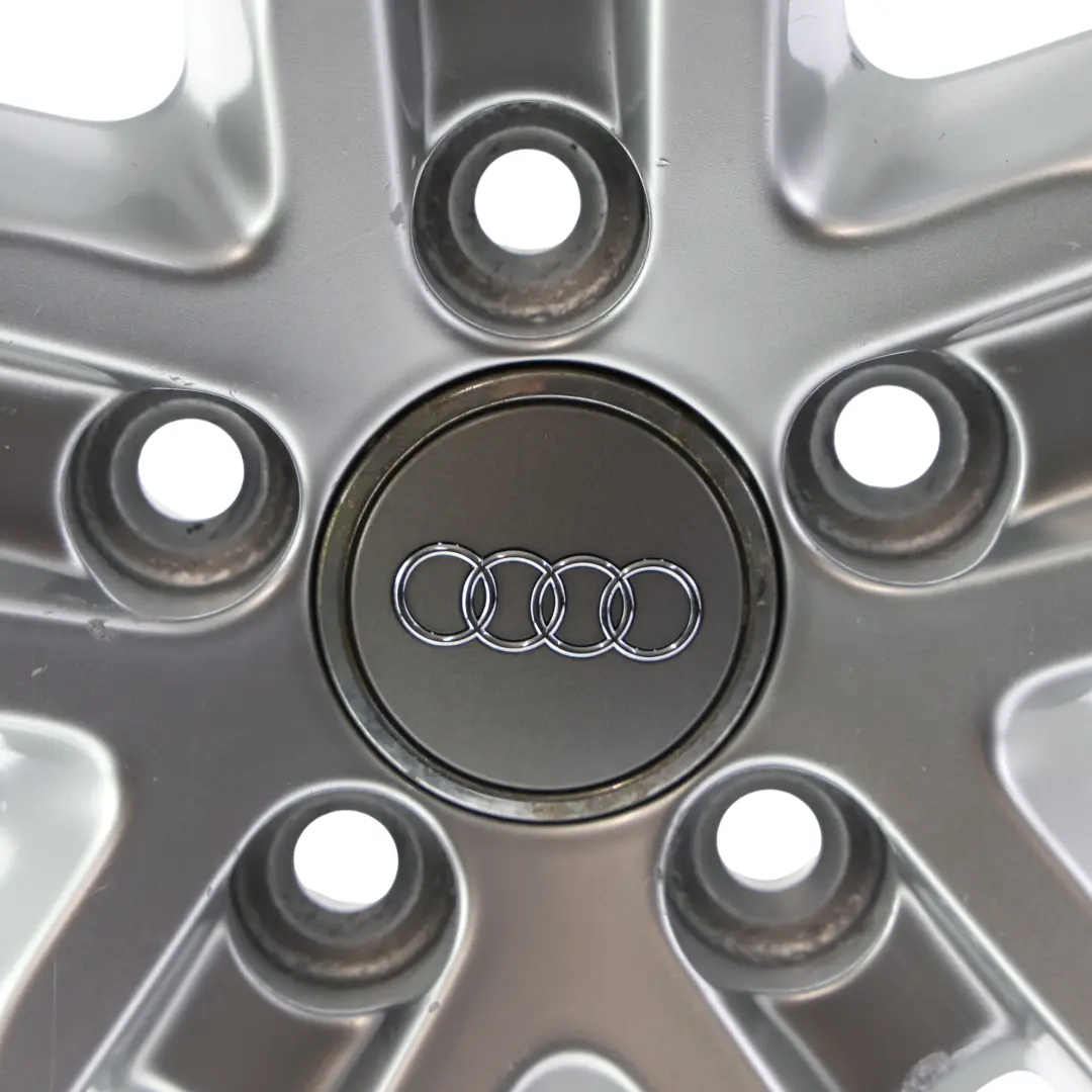 Audi Q3 8U Silberne Alufelge 18" 7J ET:43 Doppelsternspeiche - SKU 8U0601025AA-1 - Teilenummer 8U0601025AA