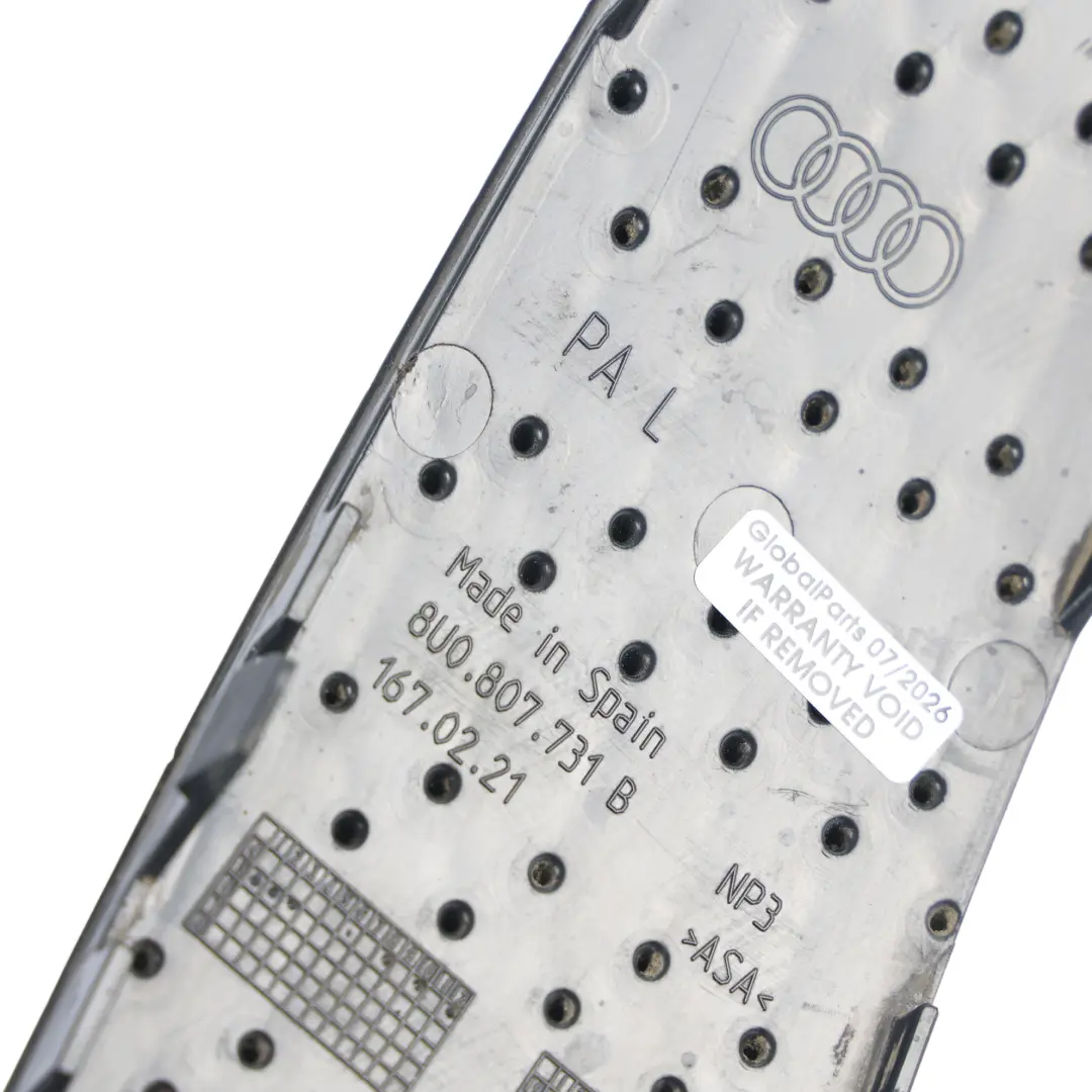 Audi Q3 8U Rejilla Parachoques Panel Cubierta Delantera Izquierda - SKU 8U0807731B - Número de pieza 8U0807731B