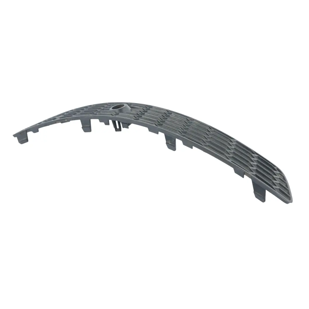 Audi Q3 8U Grille Calandre Cache Panneau Avant Gauche - SKU 8U0807731B - Numéro de pièce 8U0807731B