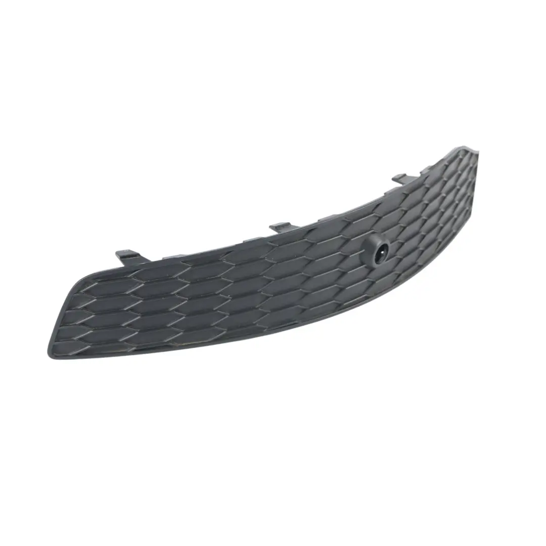 Audi Q3 8U Garniture Cache Pare-Chocs Arrière Droit - SKU 8U0807732B - Numéro de pièce 8U0807732B