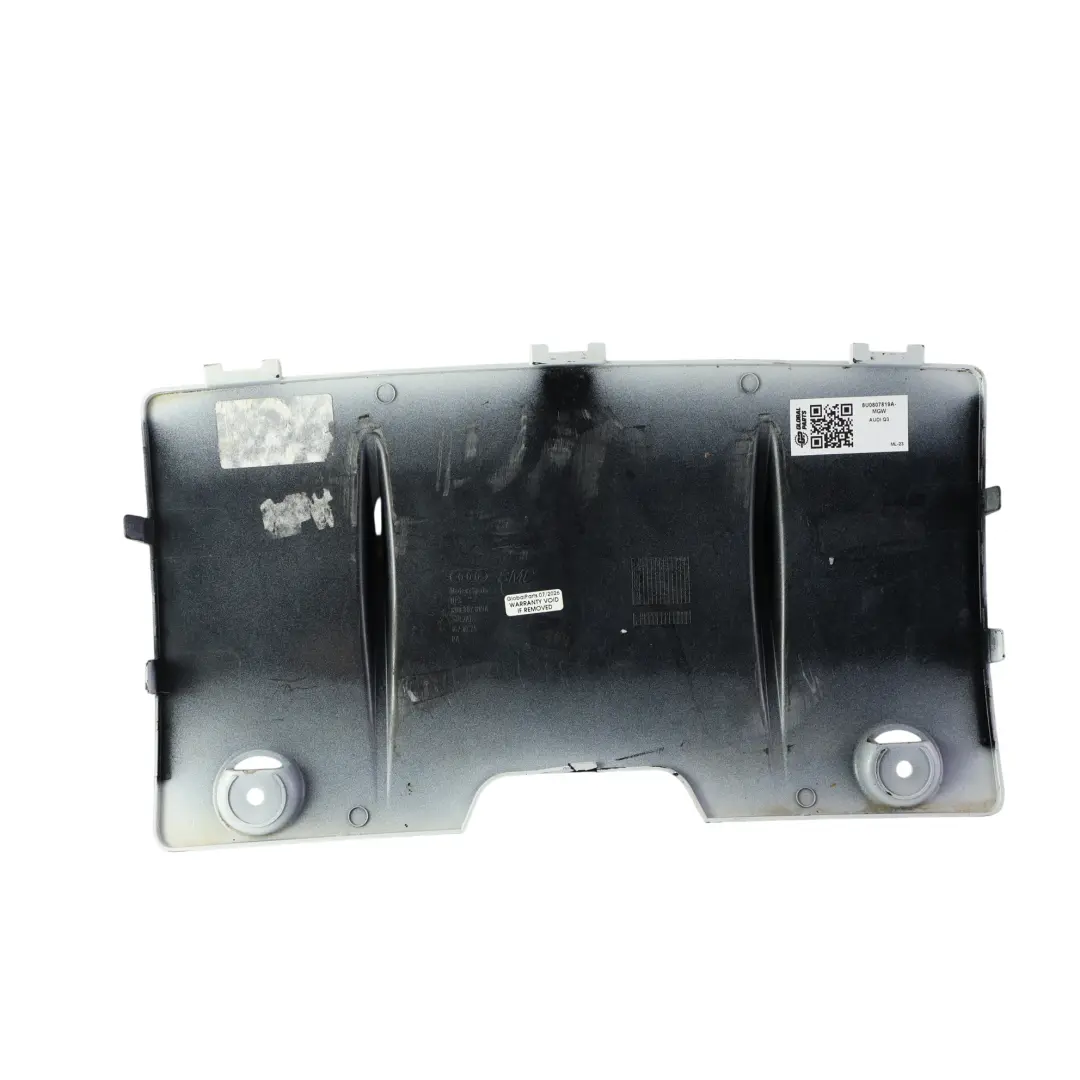 Audi Q3 8U S-Line Stoßstange Hinten Mittelplatte Gletscherweiß - SKU 8U0807819A-MGW - Teilenummer 8U0807819A