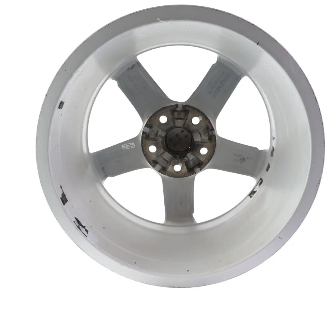 Jante argentée en alliage 17" ET:51 7,5J flèche l'étoile 8V0601025CT pour Audi A3 8V à propos du numéro de pièce 8V0601025CT-2 Audi A3 8V Jante argentée en alliage 17" ET:51 7,5J flèche l'étoile 8V0601025CT - SKU 8V0601025CT-2 - Numéro de pièce 8V0601025CT-2