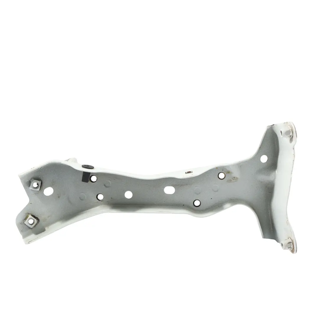 Wing Fender Bracket Holder Mount Right O/S Candy White - B9A / F9E to Audi A3 S3 8V with Part number 8V0821136C Audi A3 S3 8V Wing Fender Bracket Holder Mount Right O/S Candy White - B9A / F9E - SKU 8V0821136C-CAN - Part number 8V0821136C
