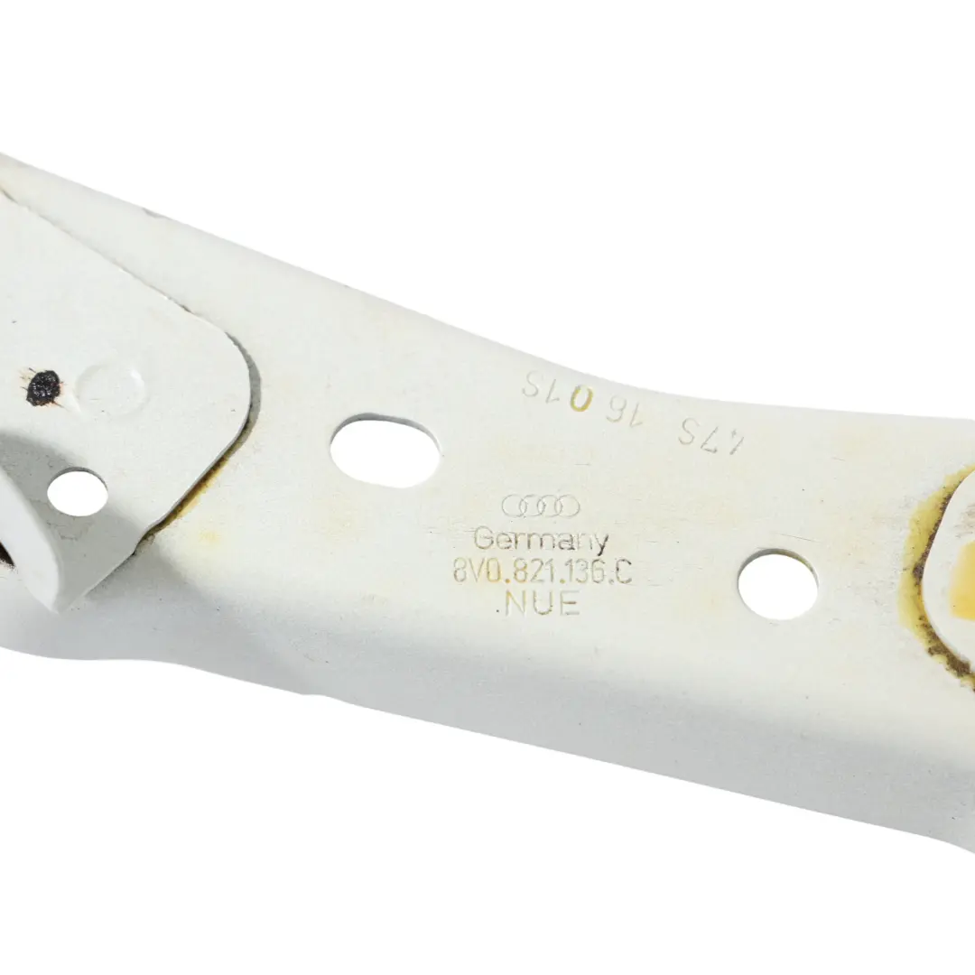 Wing Fender Bracket Holder Mount Right O/S Candy White - B9A / F9E to Audi A3 S3 8V with Part number 8V0821136C Audi A3 S3 8V Wing Fender Bracket Holder Mount Right O/S Candy White - B9A / F9E - SKU 8V0821136C-CAN - Part number 8V0821136C