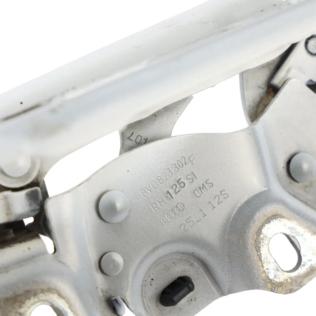 Bisagra Capó Delantero Derecho Blanco Glacier Pearl S9R para Audi A3 8V con número de pieza 8V0823302F Audi A3 8V Bisagra Capó Delantero Derecho Blanco Glacier Pearl S9R - SKU 8V0823302F-MGW - Número de pieza 8V0823302F
