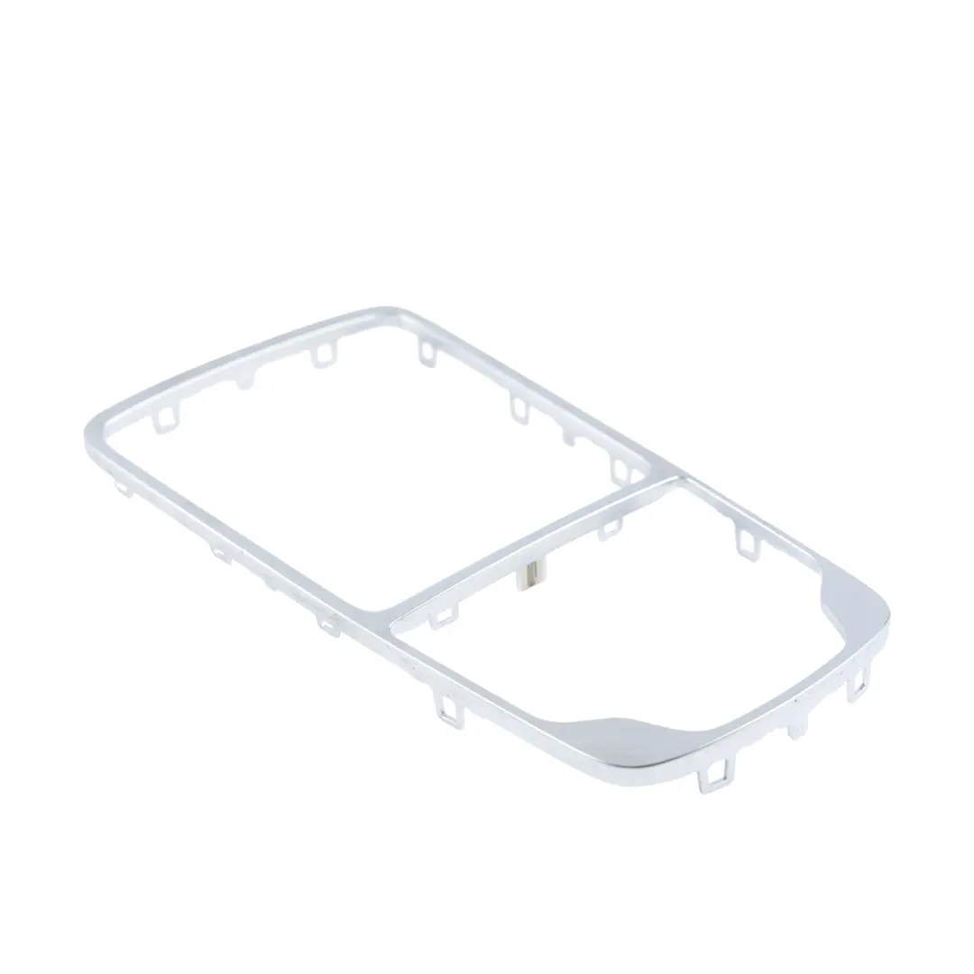 Garniture Contour Console Centrale Chrome pour Audi A3 S3 8V à propos du numéro de pièce 8V0864260A Audi A3 S3 8V Garniture Contour Console Centrale Chrome - SKU 8V0864260A - Numéro de pièce 8V0864260A