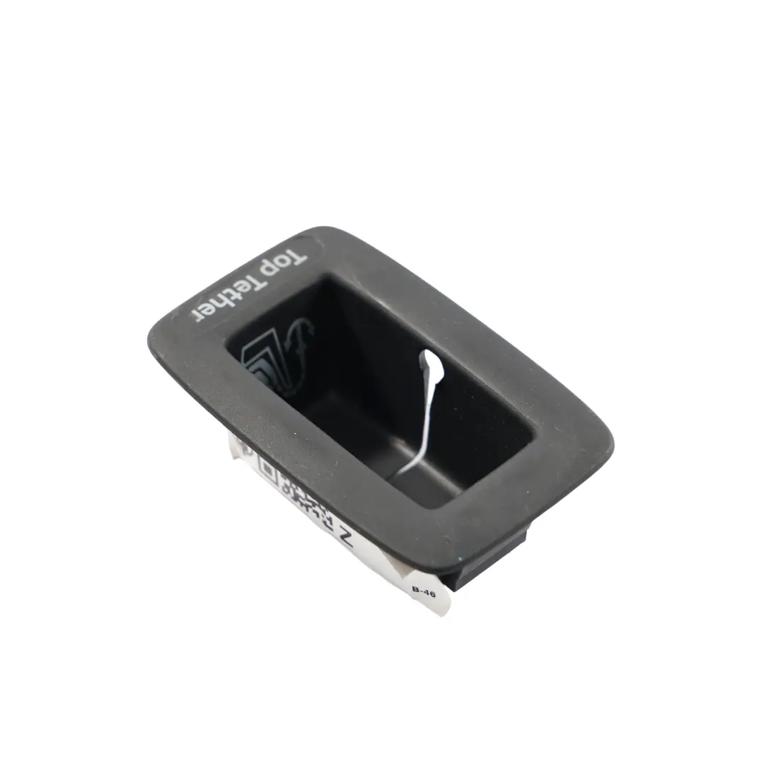 RSQ3 F3 VW Golf 5G Osłona Prowadnica ISOFIX do Audi A3 8V o numerze 8V0886747 Audi A3 8V RSQ3 F3 VW Golf 5G Osłona Prowadnica ISOFIX - SKU 8V0886747 - Numer Części 8V0886747
