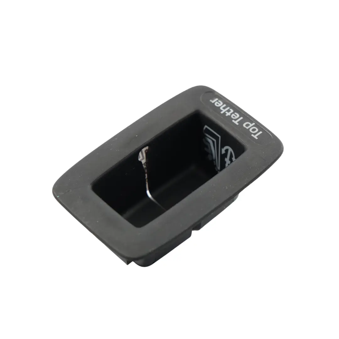 RSQ3 F3 VW Golf 5G Osłona Prowadnica ISOFIX do Audi A3 8V o numerze 8V0886747 Audi A3 8V RSQ3 F3 VW Golf 5G Osłona Prowadnica ISOFIX - SKU 8V0886747 - Numer Części 8V0886747
