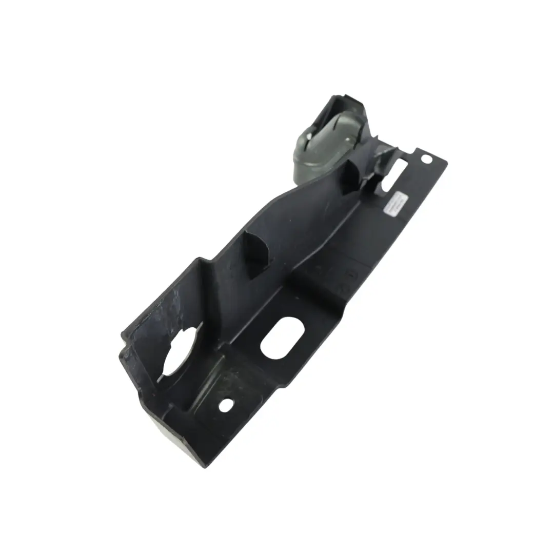 C394 Staffa Copertura Parafango Anteriore Destro per Ford Kuga con numero di parte 8V41-S02476-AE Ford Kuga C394 Staffa Copertura Parafango Anteriore Destro - SKU 8V41-S02476-AE - Numero di parte 8V41-S02476-AE