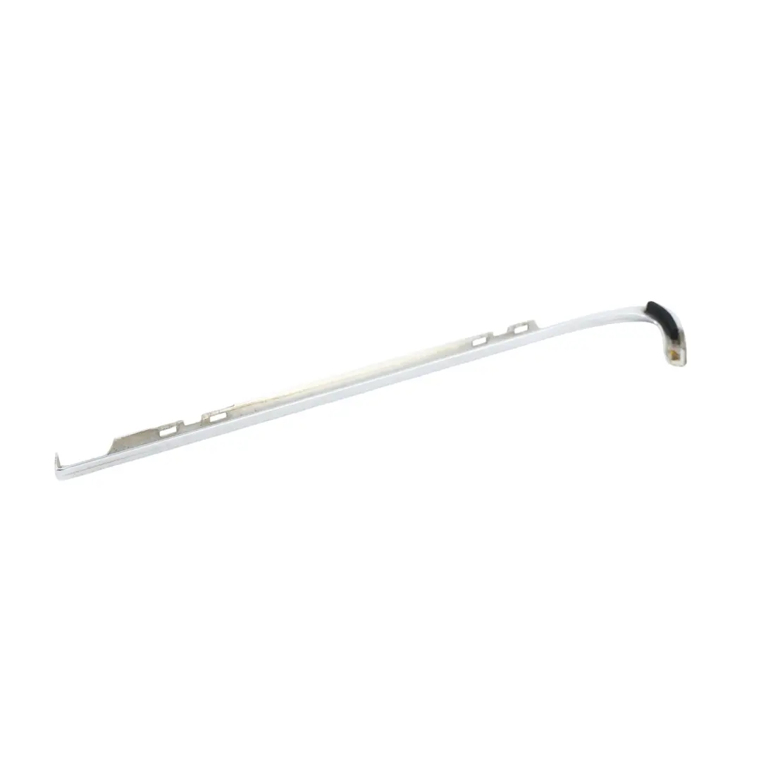 Modanatura Finestrino Posteriore Sinistro per Audi A3 8V con numero di parte 8V4853345 Audi A3 8V Modanatura Finestrino Posteriore Sinistro - SKU 8V4853345 - Numero di parte 8V4853345