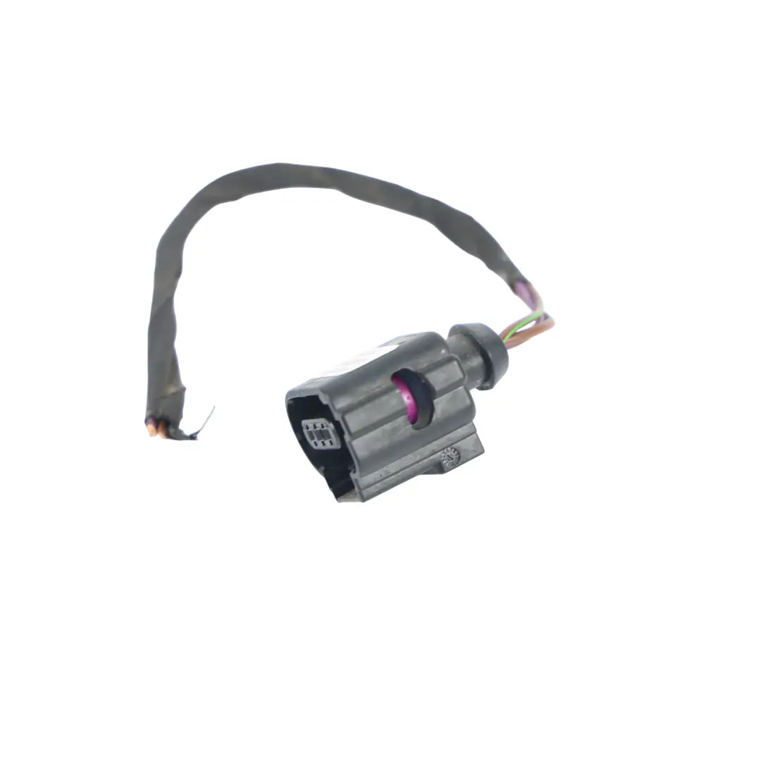 Lampa Tylna Zewnętrzna Prawa Wiązka Przewodów do Audi A3 8V o numerze 8V4945070 Audi A3 8V Lampa Tylna Zewnętrzna Prawa Wiązka Przewodów - SKU 8V4945070-2 - Numer Części 8V4945070