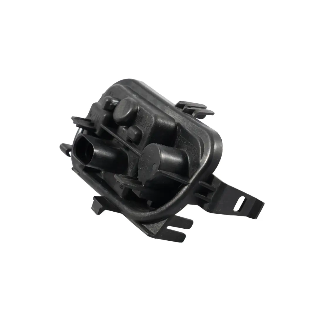 Oprawa Żarówek Lampy Tylnej Prawa do Audi A3 S3 8V o numerze 8V4945258 Audi A3 S3 8V Oprawa Żarówek Lampy Tylnej Prawa - SKU 8V4945258 - Numer Części 8V4945258
