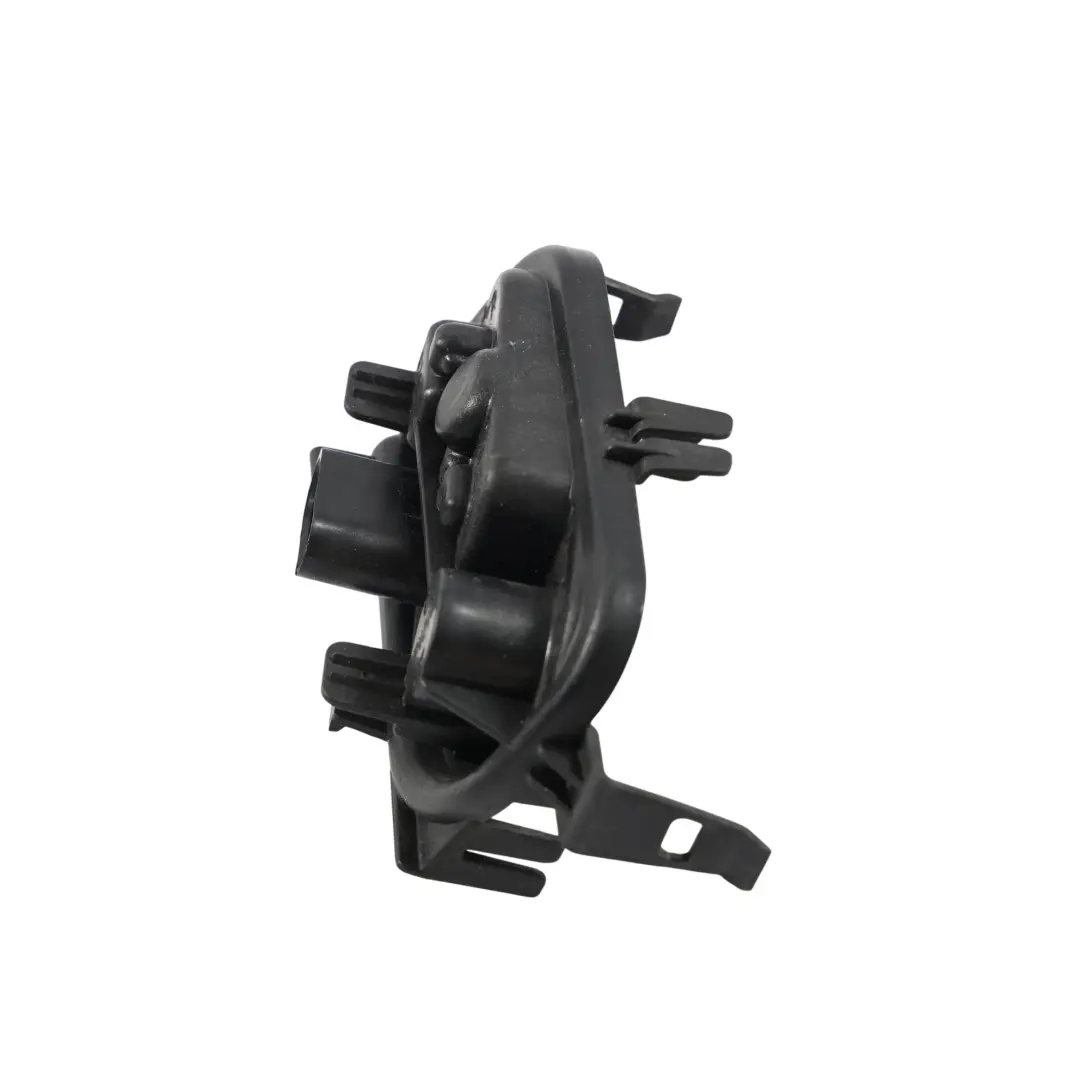 Luz Trasera Piloto Portabombillas Derecho para Audi A3 S3 8V con número de pieza 8V4945258 Audi A3 S3 8V Luz Trasera Piloto Portabombillas Derecho - SKU 8V4945258 - Número de pieza 8V4945258