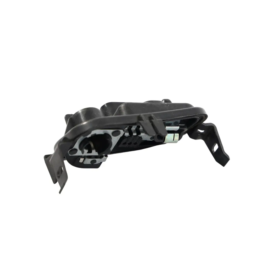 Audi A3 S3 8V Feu Arrière Support Ampoule Droit - SKU 8V4945258 - Numéro de pièce 8V4945258