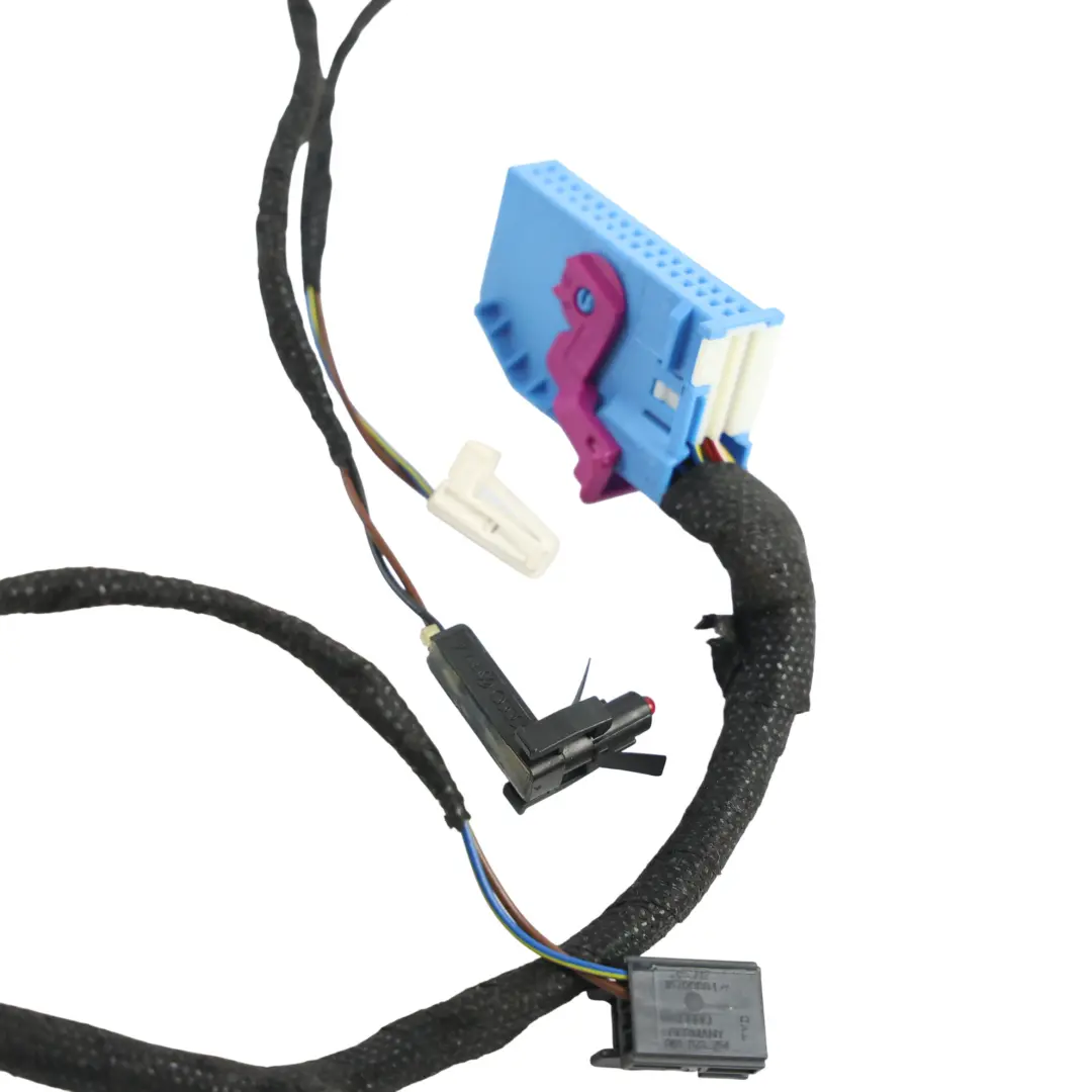 Front Door Wiring Loom Harness Cable Driver Side O/S to Audi A3 8V with Part number 8V4971035BF Audi A3 8V Front Door Wiring Loom Harness Cable Driver Side O/S - SKU 8V4971035BF - Part number 8V4971035BF