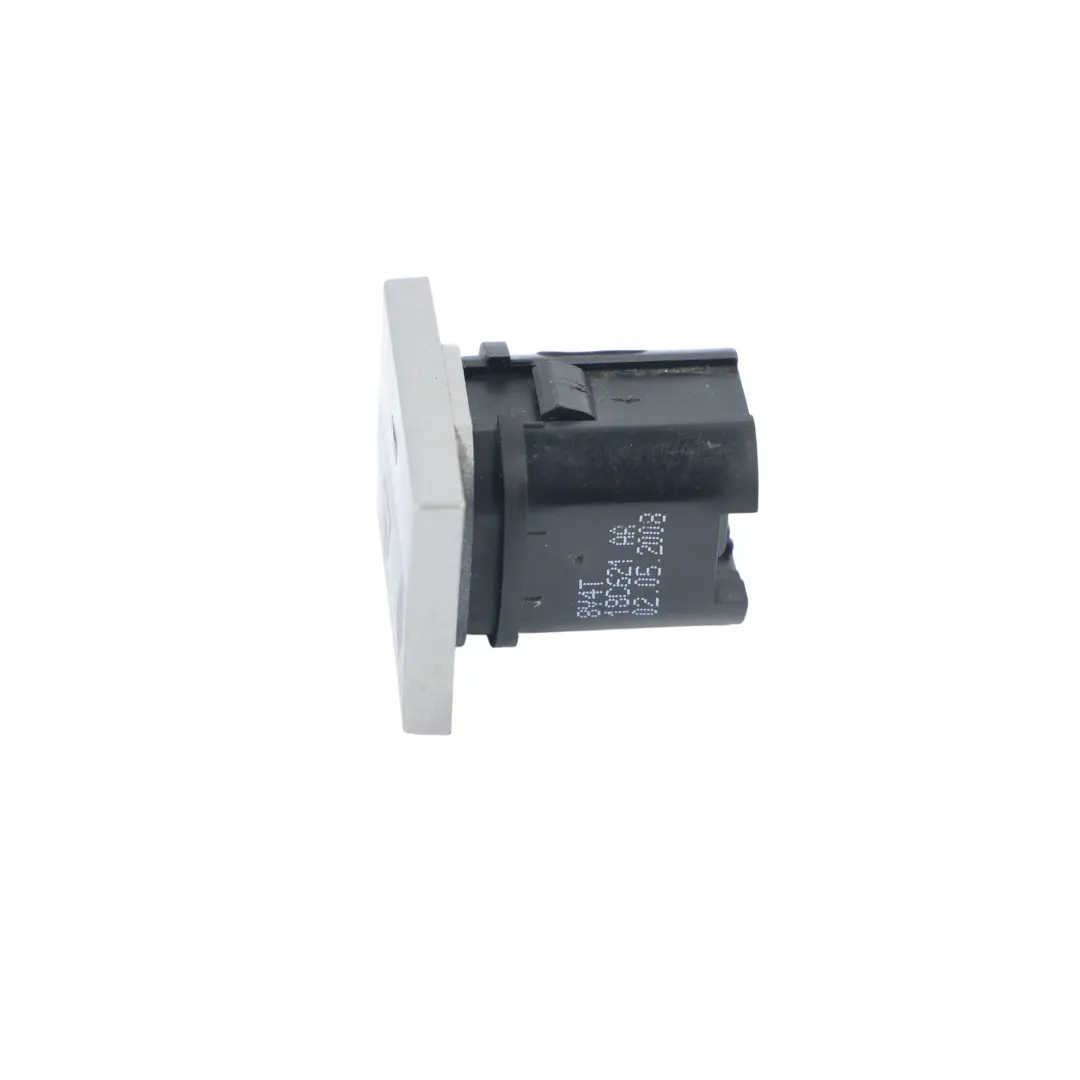 Mk2 Heated Rear Screen Switch Button to Ford Focus with Part number 8V4T-18C621-AA Ford Focus Mk2 Heated Rear Screen Switch Button - SKU 8V4T-18C621-AA - Part number 8V4T-18C621-AA