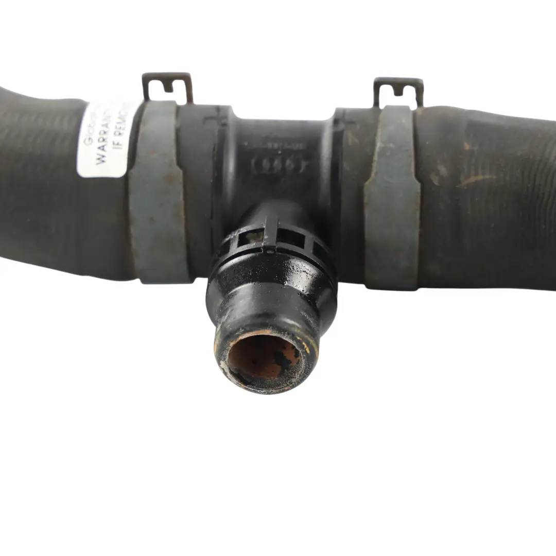 Tubo Condotto Liquido Refrigerante per Audi A4 B9 8W A5 S5 F5 con numero di parte 8W0122055N Audi A4 B9 8W A5 S5 F5 Tubo Condotto Liquido Refrigerante - SKU 8W0122055N - Numero di parte 8W0122055N