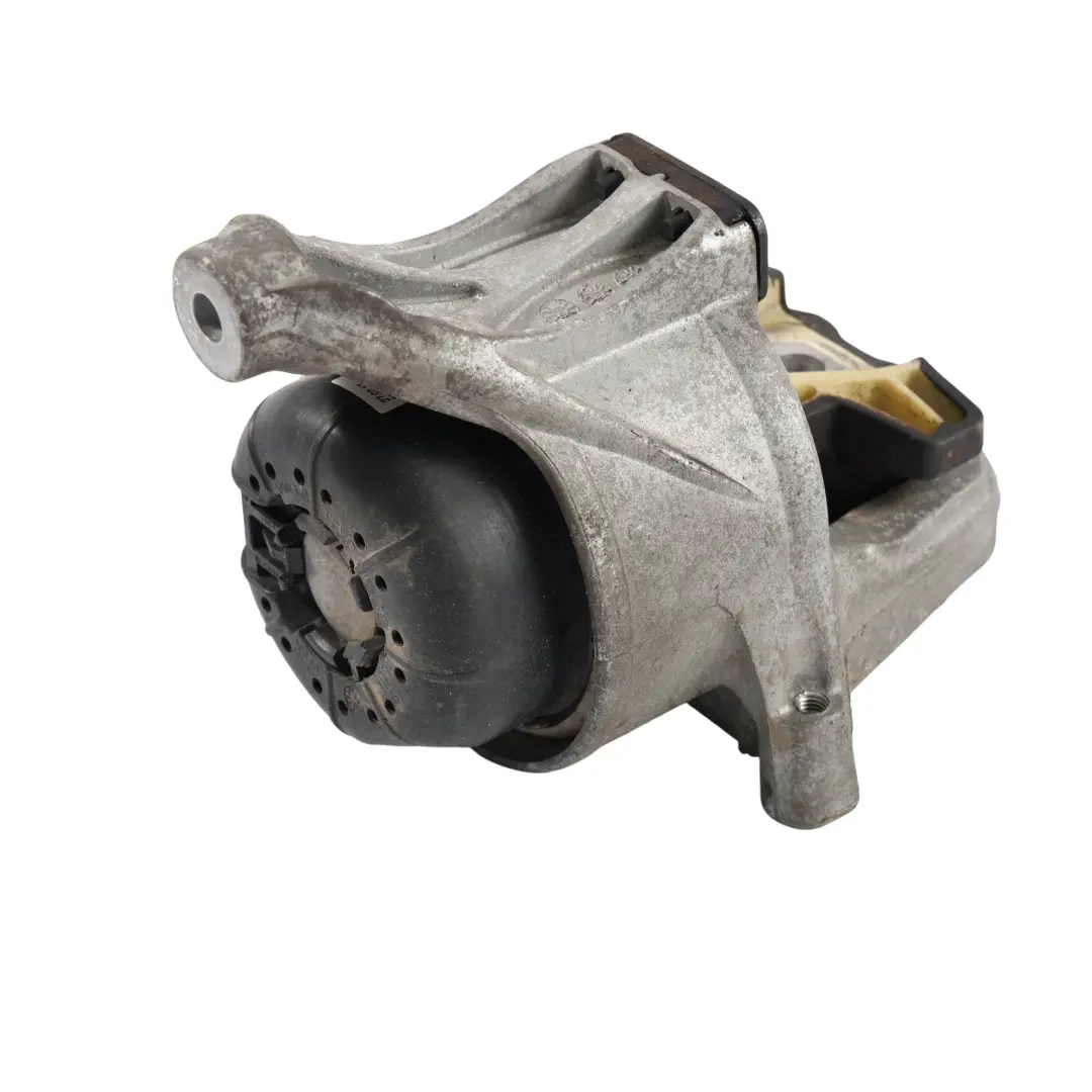 Support Moteur Droit 2.0 Diesel pour Audi A4 B9 A5 S5 F5 Q5 FY à propos du numéro de pièce 8W0199372CD Audi A4 B9 A5 S5 F5 Q5 FY Support Moteur Droit 2.0 Diesel - SKU 8W0199372CD - Numéro de pièce 8W0199372CD