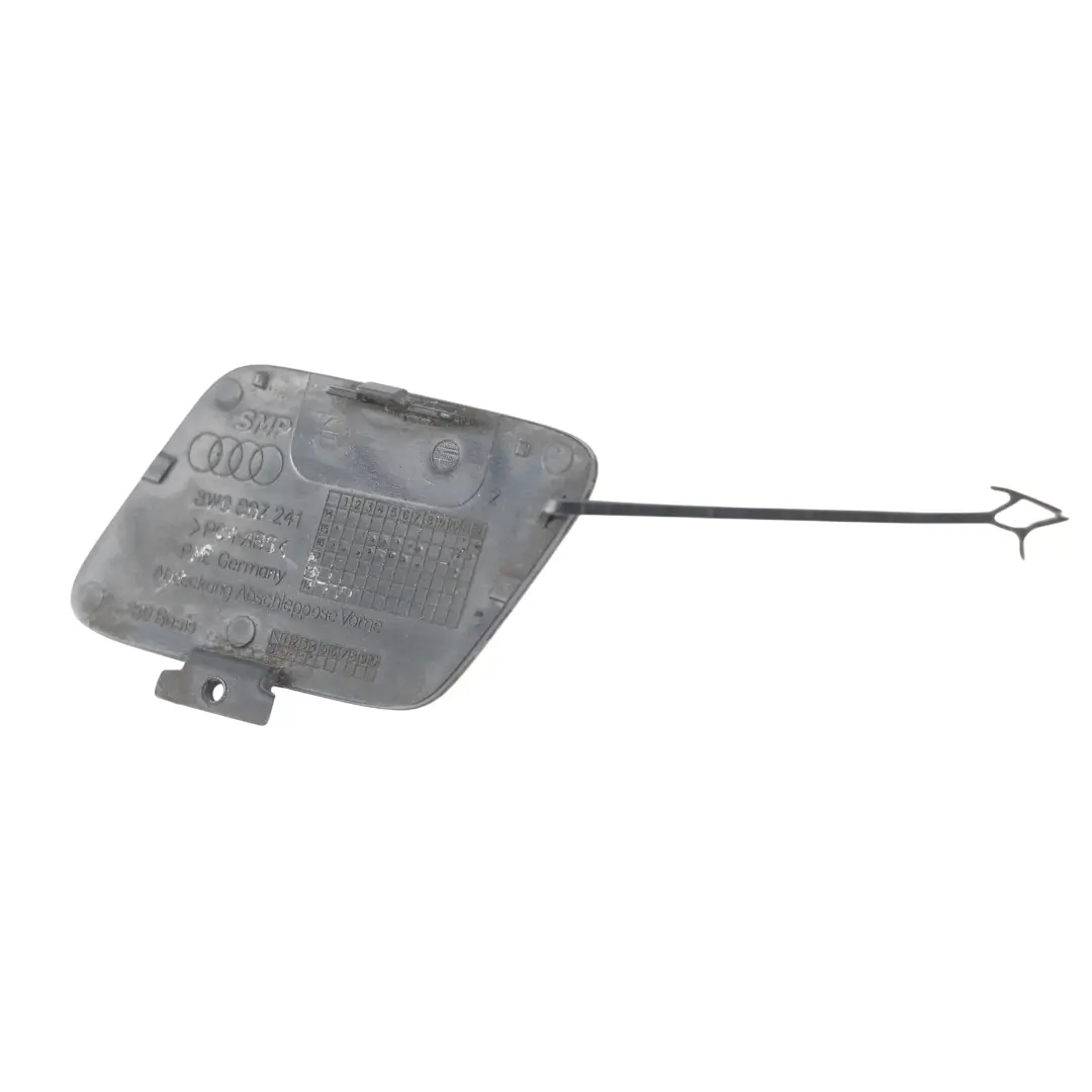 Tapa Gancho Remolque Delantero Negro Brillante Y9B para Audi A4 B9 con número de pieza 8W0807241 Audi A4 B9 Tapa Gancho Remolque Delantero Negro Brillante Y9B - SKU 8W0807241-BBL - Número de pieza 8W0807241