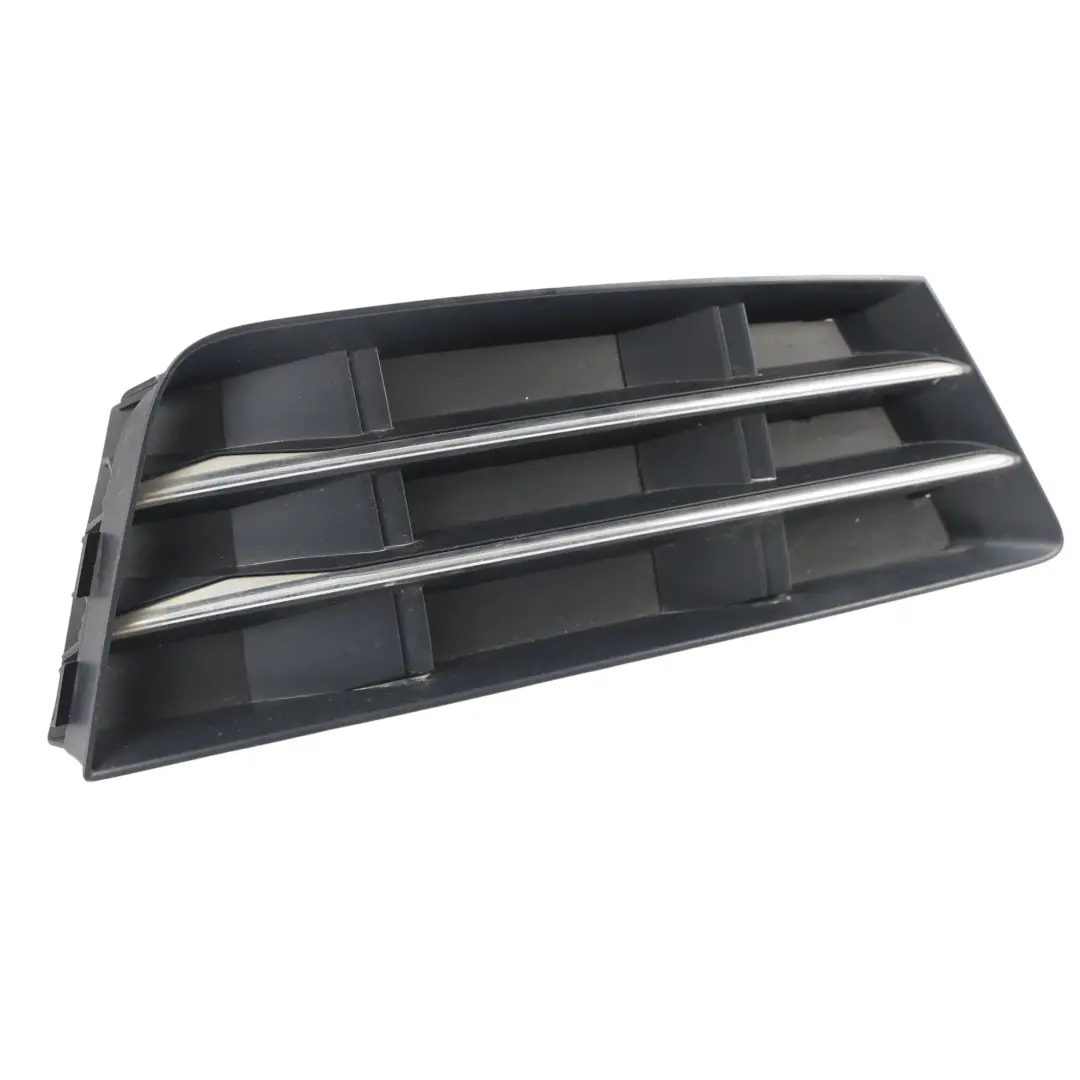 Audi A4 B9 Griglia Fendinebbia Paraurti Anteriore Destra - SKU 8W0807682R - Numero di parte 8W0807682R