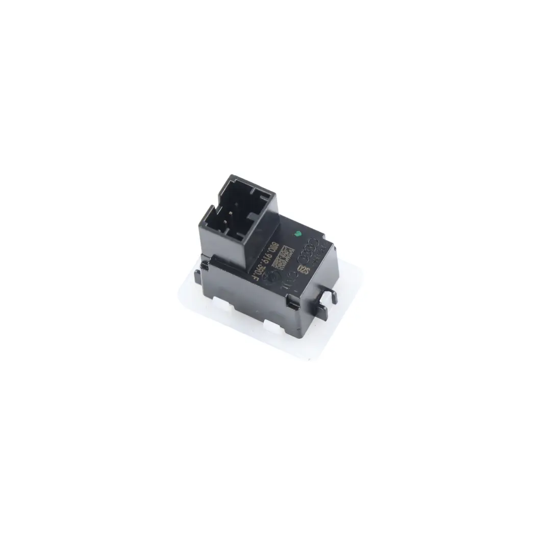 Lampe LED Porte Plafonnier Lecture Arrière Droit pour Audi A4 B9 à propos du numéro de pièce 8W0919390F Audi A4 B9 Lampe LED Porte Plafonnier Lecture Arrière Droit - SKU 8W0919390F - Numéro de pièce 8W0919390F