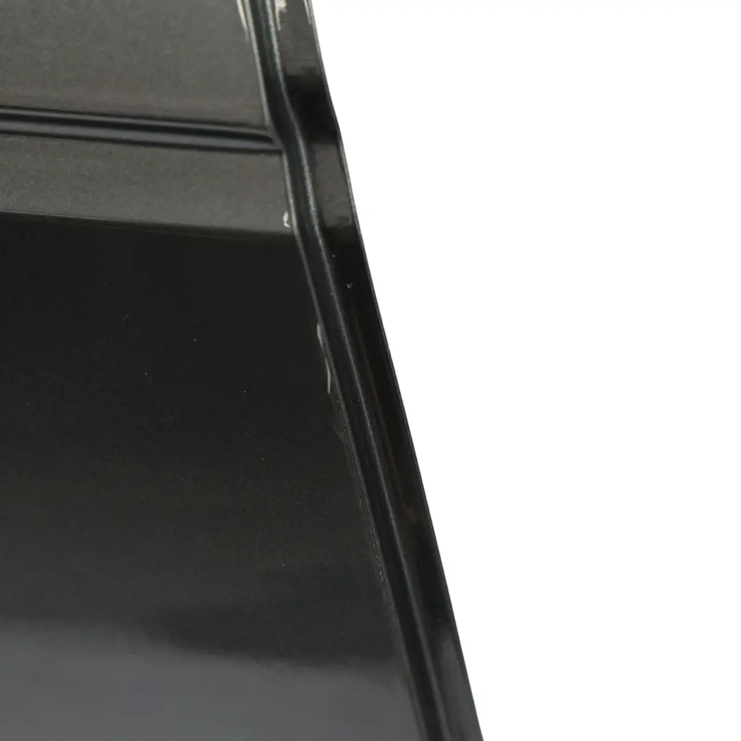 Puerta Trasera Derecha Gris Daytona Perlado - Z7S para Audi A4 S4 B9 Avant con número de pieza 8W9833052E Audi A4 S4 B9 Avant Puerta Trasera Derecha Gris Daytona Perlado - Z7S - SKU 8W9833052E-DGR - Número de pieza 8W9833052E