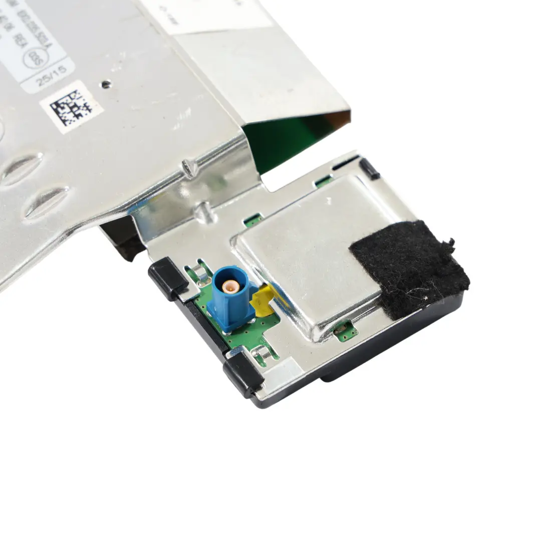 Amplificatore Antenna Anteriore Navigazione Telefono per Audi A1 8X con numero di parte 8X0035503A Audi A1 8X Amplificatore Antenna Anteriore Navigazione Telefono - SKU 8X0035503A - Numero di parte 8X0035503A