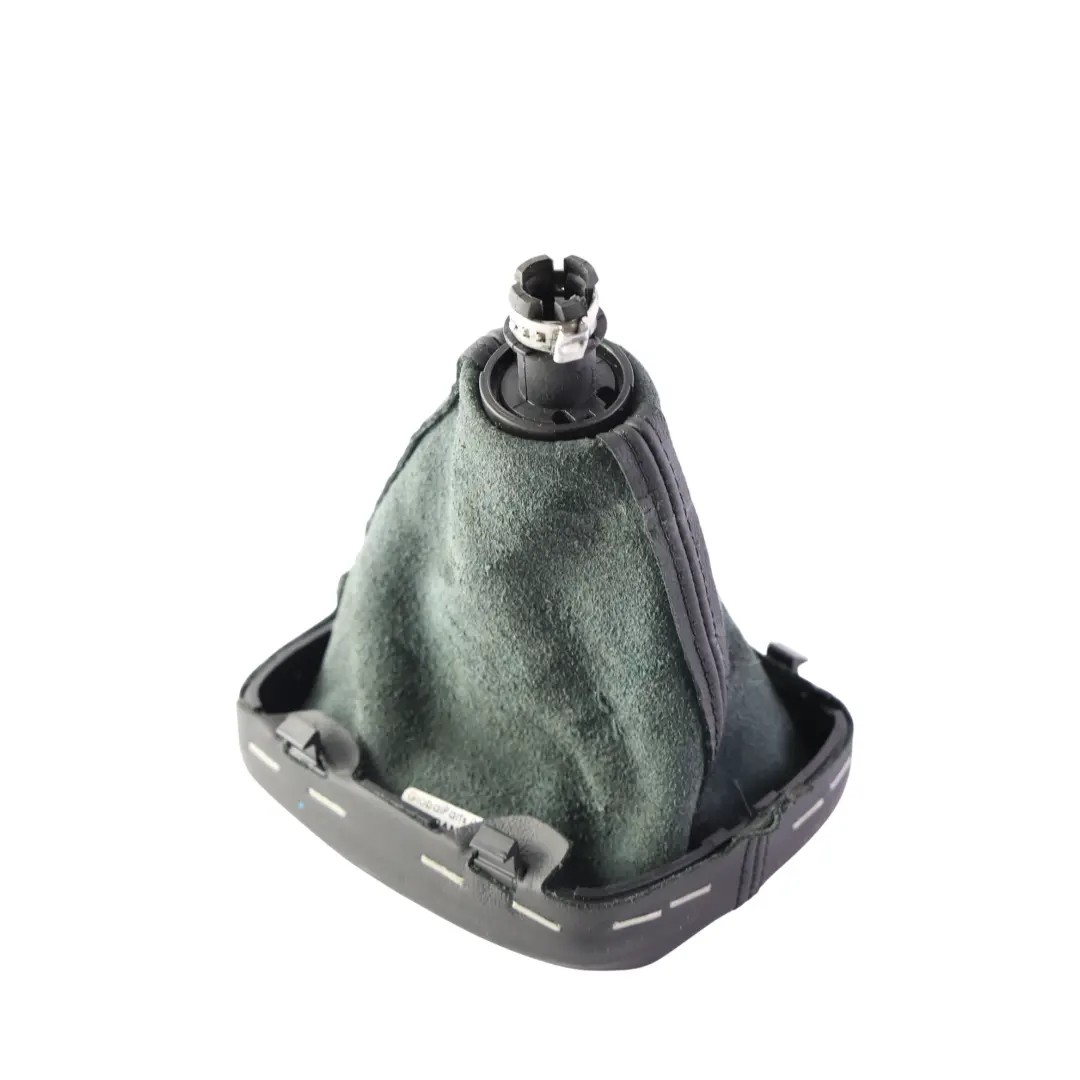 Audi A1 8X A3 S3 8P 6-Gang Schaltknauf Manschette - SKU 8X0863278C - Teilenummer 8X0863278C