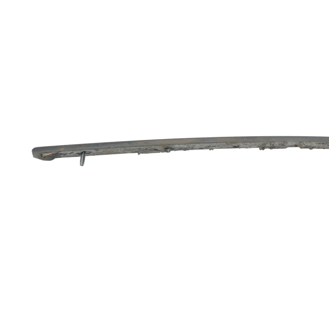 Moldura Panel Pilar C Derecho Gris Daytona Z7S para Audi A1 8X con número de pieza 8X3853378A Audi A1 8X Moldura Panel Pilar C Derecho Gris Daytona Z7S - SKU 8X3853378A-DGR - Número de pieza 8X3853378A