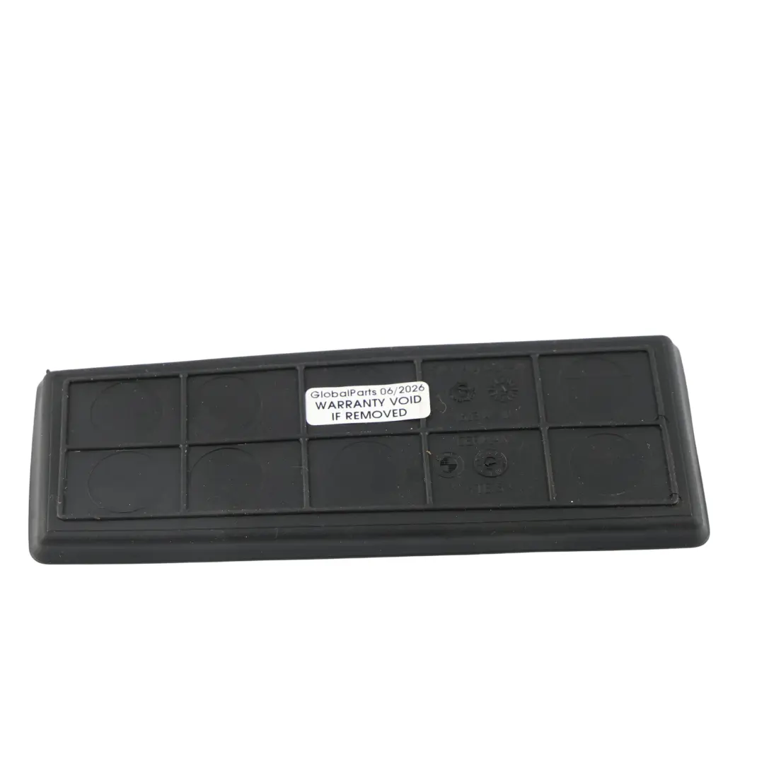 Mata Gumowa Wkładka Panelu Konsoli Środkowej do BMW F01 F02 F04 E88 o numerze 9143429 BMW F01 F02 F04 E88 Mata Gumowa Wkładka Panelu Konsoli Środkowej - SKU 9143429 - Numer Części 9143429