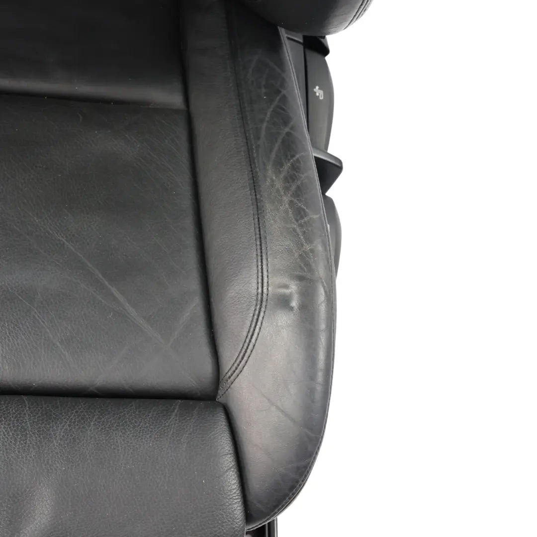 Fotel Przedni M-Pakietowy Lewy Czarna Skóra Boston do BMW E88 Cabrio o numerze 9145607 BMW E88 Cabrio Fotel Przedni M-Pakietowy Lewy Czarna Skóra Boston - SKU 9145607-2 - Numer Części 9145607