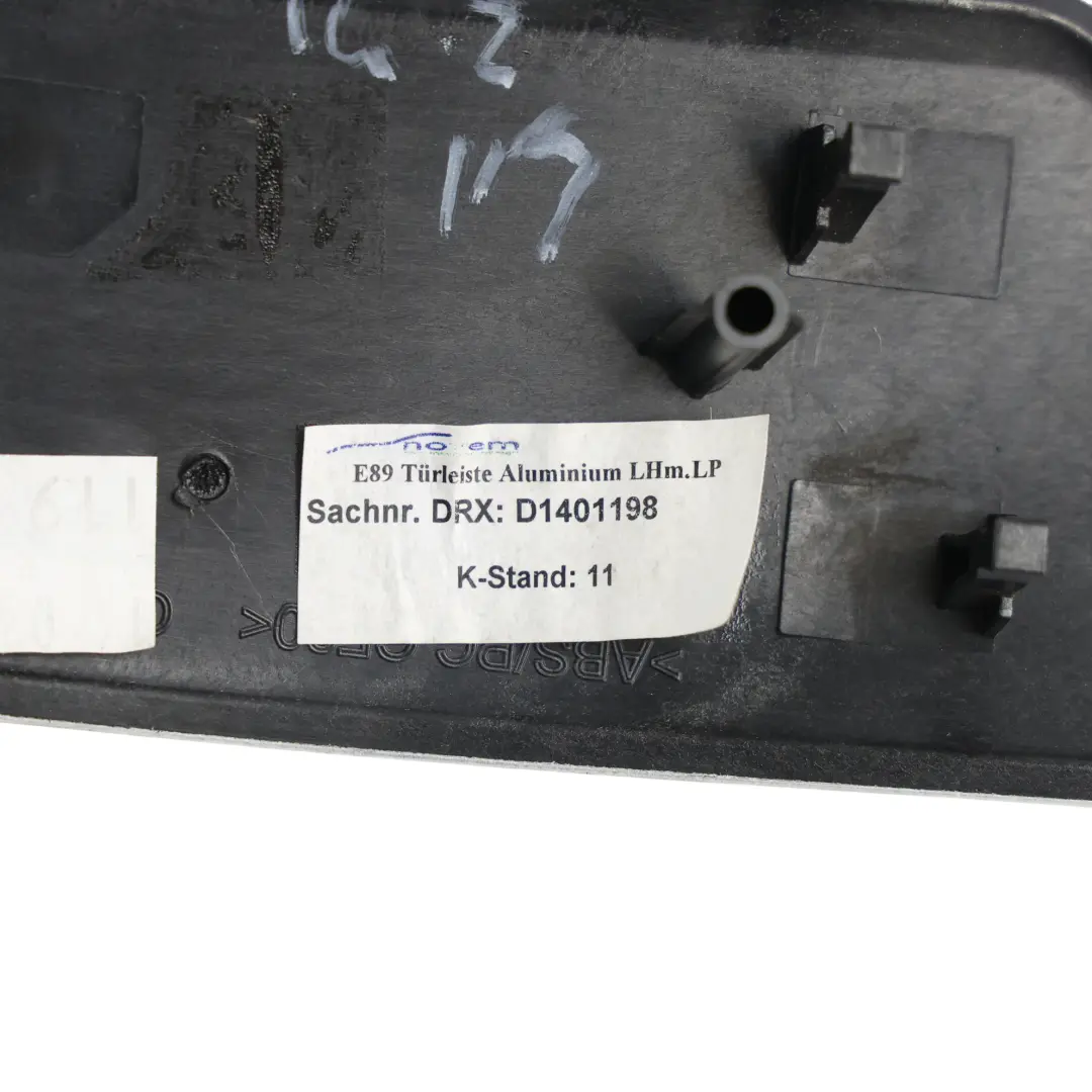 Türgriff Blende Aluminium Gebürstet Vorne Rechts für BMW Z4 E89 mit Teilenummer 9167032 BMW Z4 E89 Türgriff Blende Aluminium Gebürstet Vorne Rechts - SKU 9167032 - Teilenummer 9167032