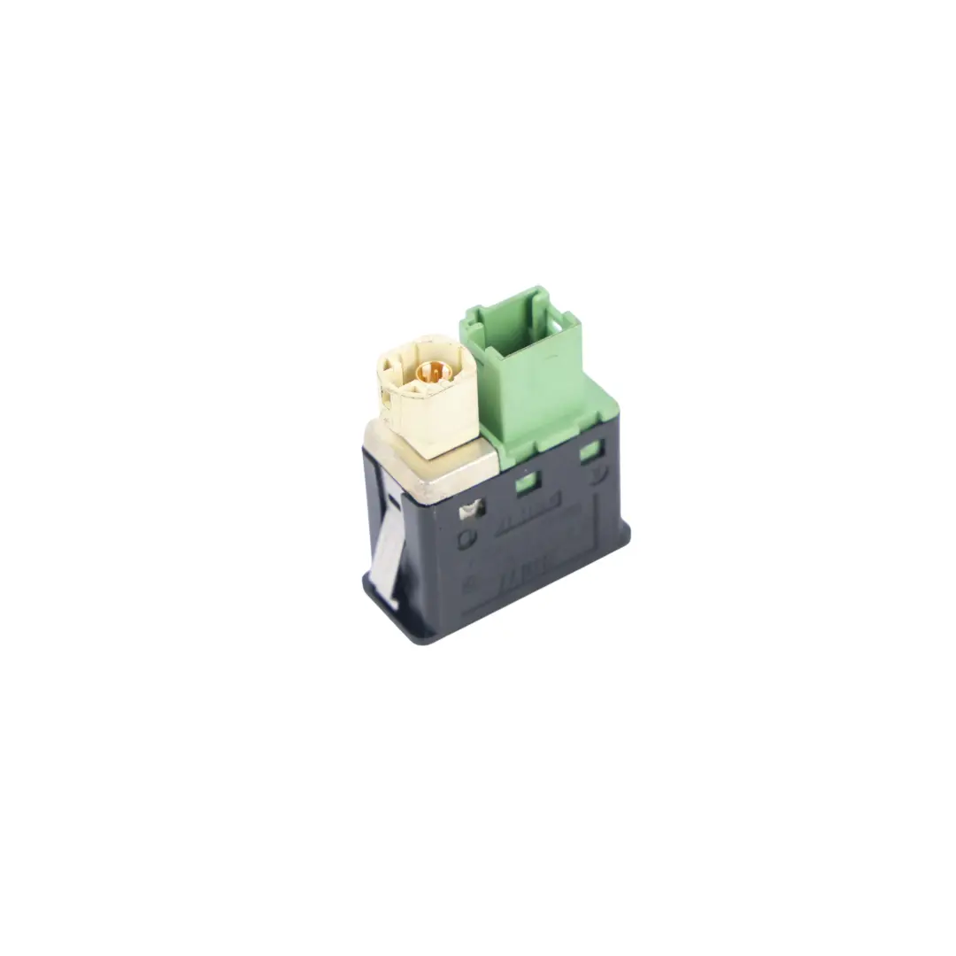 USB AUX In Socket Port Plug Power Outlet to BMW E60 E87 E90 E91 X5 E70 with Part number 9189176 BMW E60 E87 E90 E91 X5 E70 USB AUX In Socket Port Plug Power Outlet - SKU 9189176 - Part number 9189176