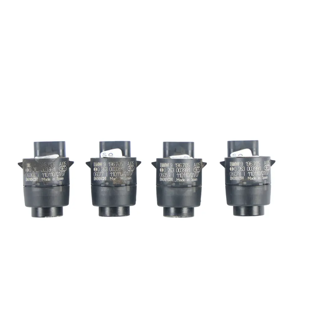 Czujnik PDC Czarny Szafir 475 SET do BMW E87 E90 E91 Mini R55 R60 o numerze 9196705 BMW E87 E90 E91 Mini R55 R60 Czujnik PDC Czarny Szafir 475 SET - SKU 9196705-BS1 - Numer Części 9196705