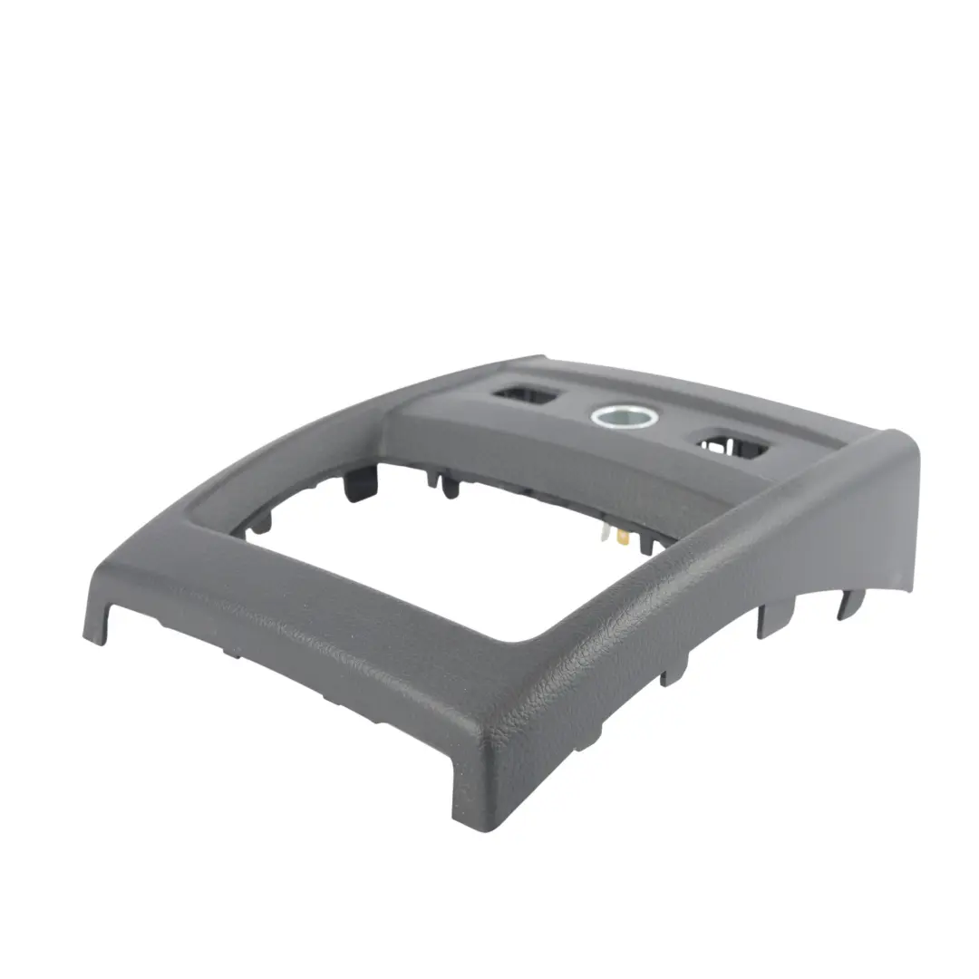 BMW F30 Garniture Console Centrale Arrière Prise Allume-Cigare Noir - SKU 9222046 - Numéro de pièce 9222046
