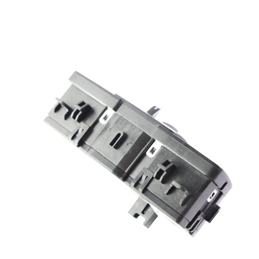 Przełącznik Świateł Panel Sterowania Światłami do BMW F15 F16 F45 F46 o numerze 9311727 BMW F15 F16 F45 F46 Przełącznik Świateł Panel Sterowania Światłami - SKU 9311727 - Numer Części 9311727