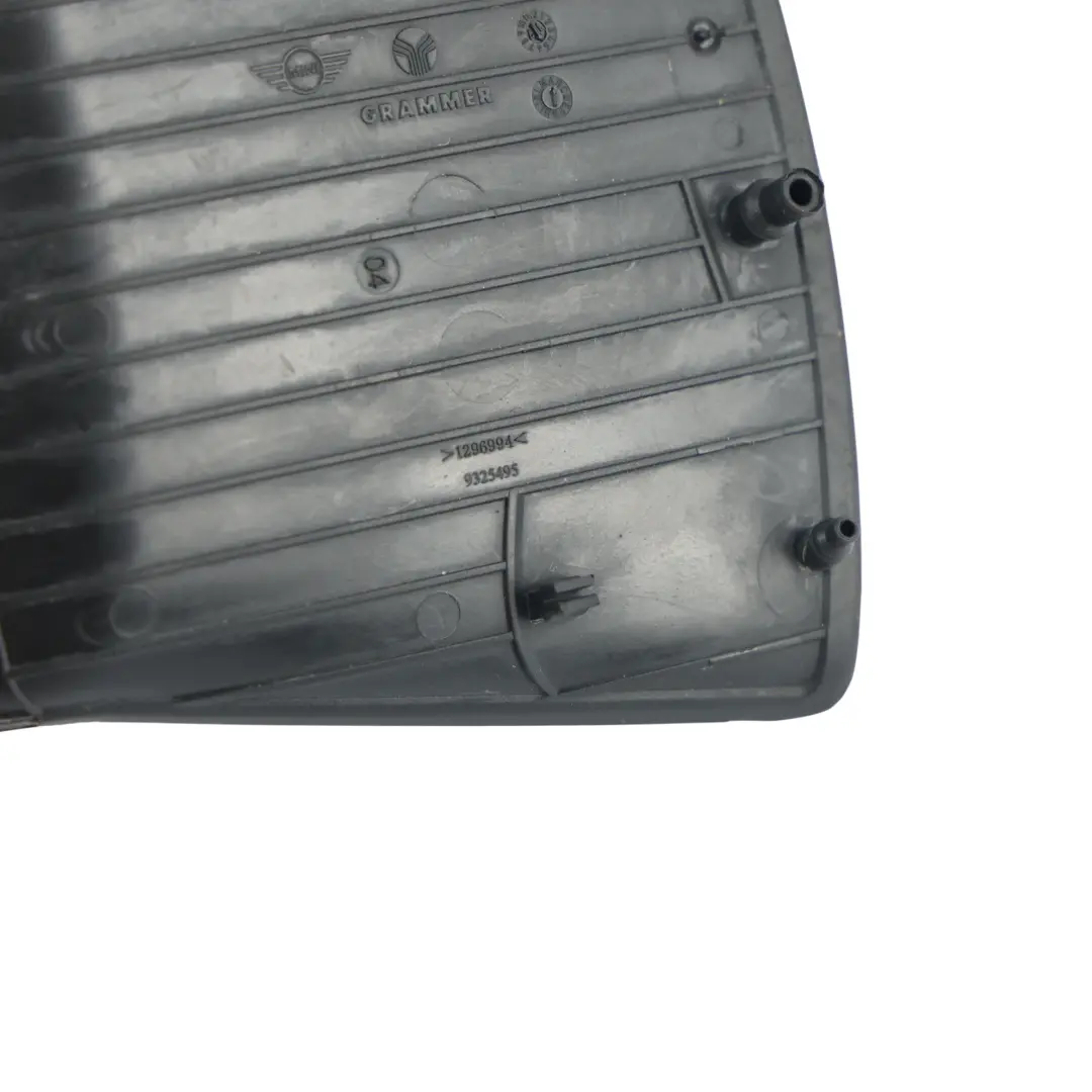Inserto Tappetino Console Posteriore per Mini Clubman F54 Countryman F60 con numero di parte 9325495 Mini Clubman F54 Countryman F60 Inserto Tappetino Console Posteriore - SKU 9325495 - Numero di parte 9325495