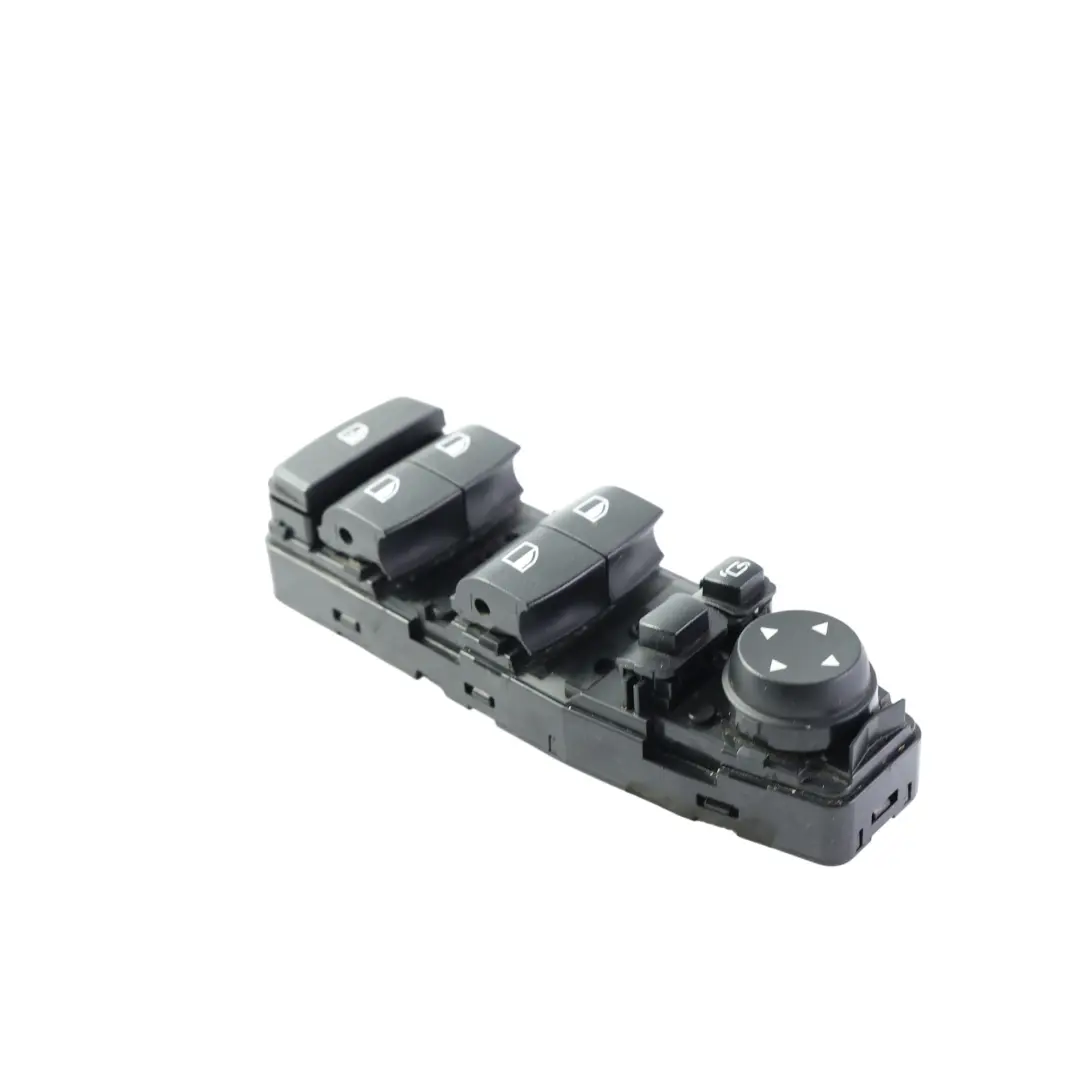 Interruttore Alzacristallo Lato Guida Porta per BMW X5 F15 F45 con numero di parte 9362116 BMW X5 F15 F45 Interruttore Alzacristallo Lato Guida Porta - SKU 9362116 - Numero di parte 9362116