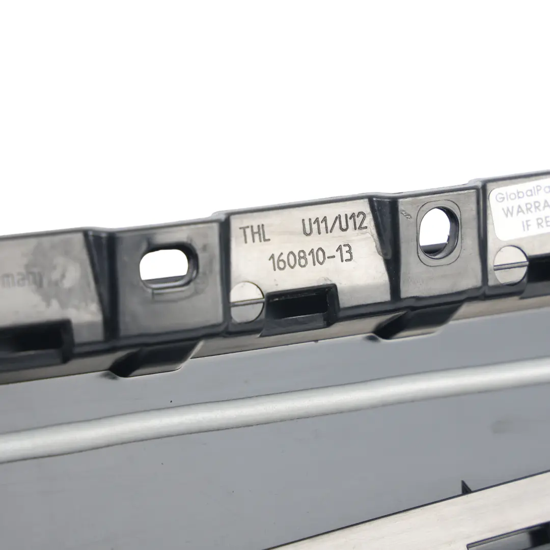 Listwa Uszczelka Drzwi Tylna Czarny Połysk do BMW X1 U11 o numerze 9451601 BMW X1 U11 Listwa Uszczelka Drzwi Tylna Czarny Połysk - SKU 9451601 - Numer Części 9451601