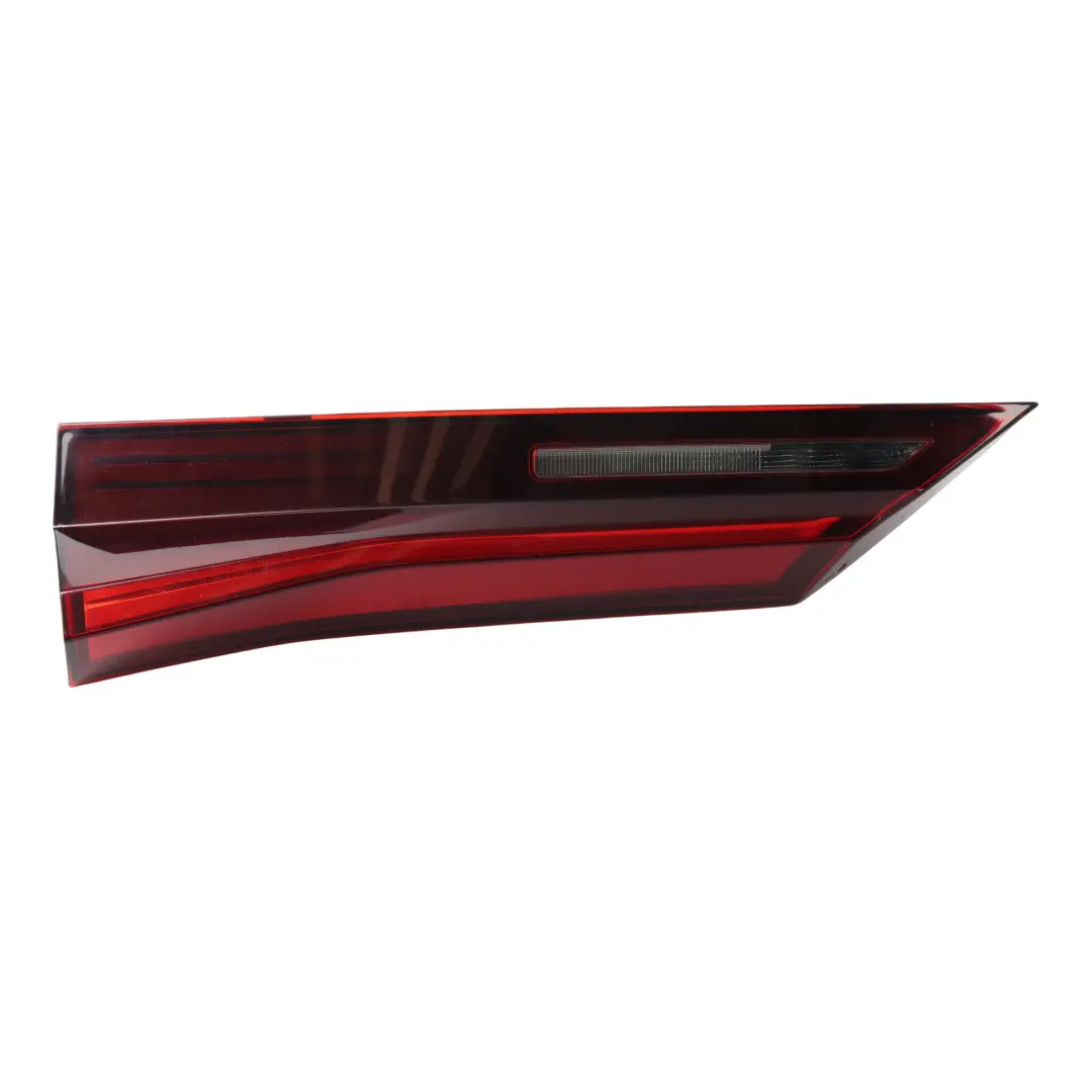 Lampa Tylna Klapy Lewa do BMW X1 U11 o numerze 9465597 BMW X1 U11 Lampa Tylna Klapy Lewa - SKU 9465597-1 - Numer Części 9465597