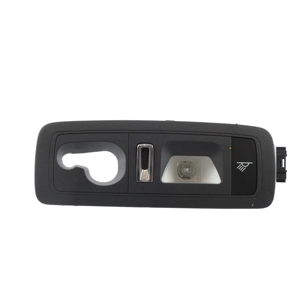 Luz Lectura Interior Trasera Derecha Negra para Porsche Cayenne 92A con número de pieza 95863229211 Porsche Cayenne 92A Luz Lectura Interior Trasera Derecha Negra - SKU 95863229211 - Número de pieza 95863229211