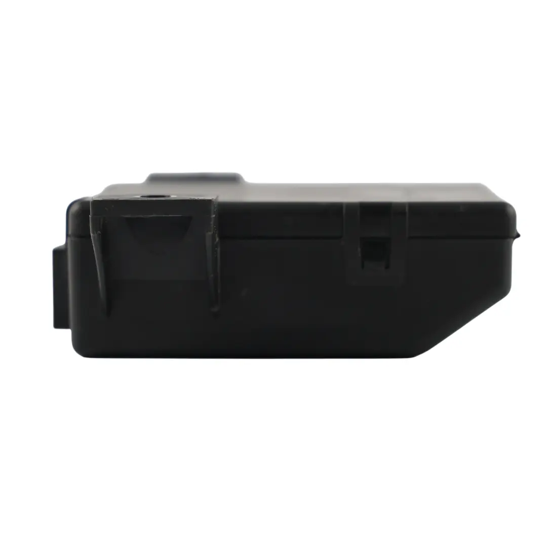 Moduł Gateway ECU do Porsche Macan 95B o numerze 95B907530L Porsche Macan 95B Moduł Gateway ECU - SKU 95B907530L - Numer Części 95B907530L