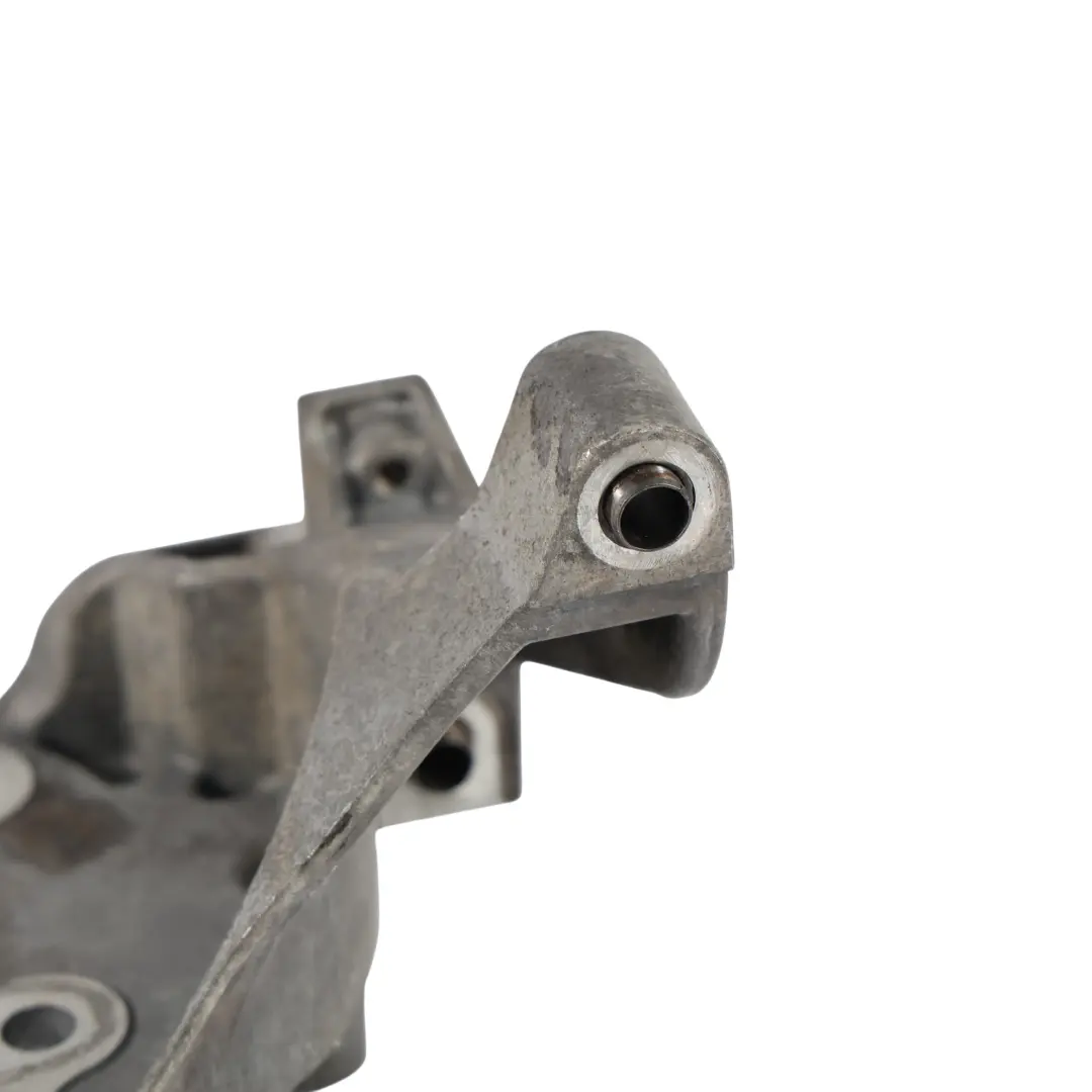 Soporte Bracket Bomba Combustible 1.6 Diesel DV6C para Peugeot 208 con número de pieza 9684778280 Peugeot 208 Soporte Bracket Bomba Combustible 1.6 Diesel DV6C - SKU 9684778280 - Número de pieza 9684778280