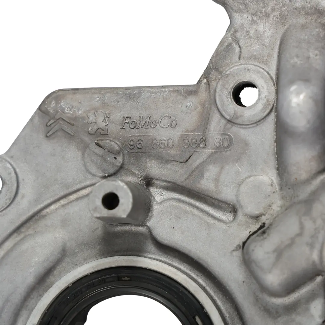 Peugeot 5008 Ford C-Max II Focus MK3 Coperchio Pompa Olio - SKU 9686038880 - Numero di parte 9686038880