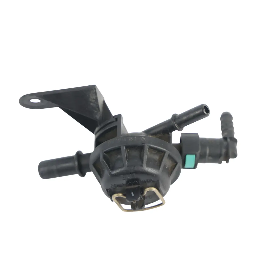 Tubo Valvola Spurgo Diesel per Porsche 718 Boxster 982 Panamera 970 con numero di parte 97010644730 Porsche 718 Boxster 982 Panamera 970 Tubo Valvola Spurgo Diesel - SKU 97010644730 - Numero di parte 97010644730