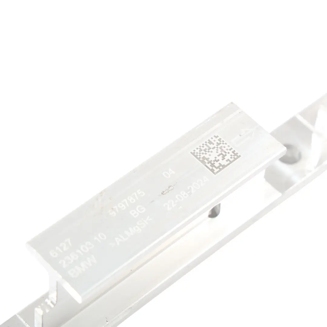 High-Voltage Battery Terminal Strip Bracket Mount Support to BMW U06 X1 U11 with Part number 9797875 BMW U06 X1 U11 High-Voltage Battery Terminal Strip Bracket Mount Support - SKU 9797875 - Part number 9797875